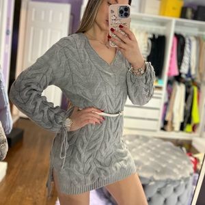 GRAY SWEATER DRESS SIZE S/M